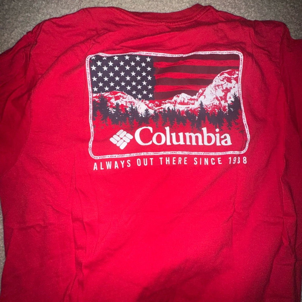 Columbia tee!